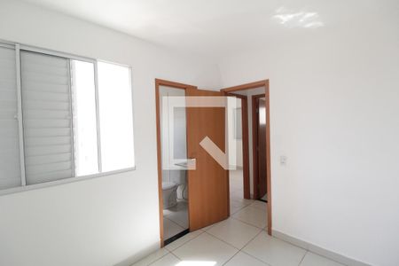 Quarto 1 - Suíte de apartamento para alugar com 2 quartos, 52m² em Jardim Espanha, Uberlândia