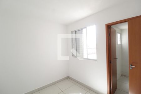 Quarto 1 - Suíte de apartamento para alugar com 2 quartos, 52m² em Jardim Espanha, Uberlândia