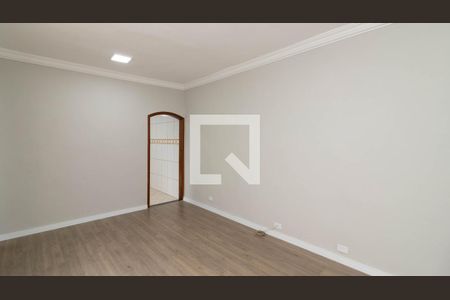 Sala de casa à venda com 3 quartos, 150m² em Jardim Santa Maria, São Paulo