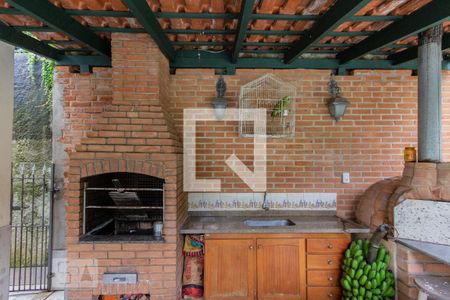 Casa à venda com 380m², 5 quartos e 4 vagas