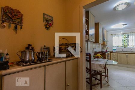 Casa à venda com 380m², 5 quartos e 4 vagas