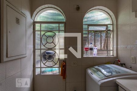 Casa à venda com 380m², 5 quartos e 4 vagas