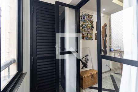 Varanda 1 da Sala de apartamento à venda com 4 quartos, 210m² em Vila Gumercindo, São Paulo