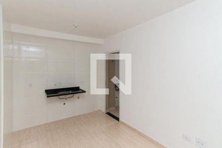 Sala e Cozinha   de casa de condomínio para alugar com 2 quartos, 47m² em Vila Constança, São Paulo