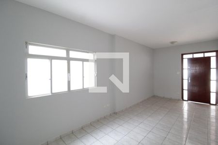 Sala de casa para alugar com 5 quartos, 300m² em Brasil, Uberlândia