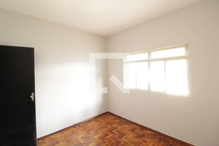 Quarto 1 de casa para alugar com 5 quartos, 300m² em Brasil, Uberlândia