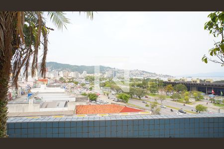 Quarto suite 1_Vista de apartamento para alugar com 3 quartos, 89m² em Centro, Florianópolis