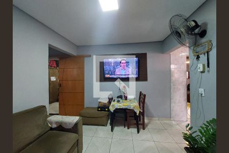 Sala de casa à venda com 4 quartos, 50m² em Socorro, São Paulo