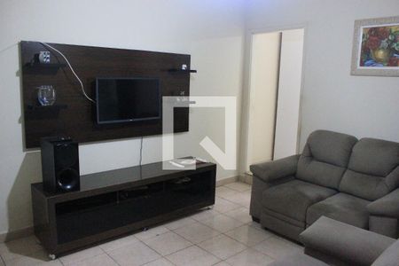 Sala de casa à venda com 3 quartos, 128m² em Jardim Terezopolis, Guarulhos