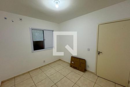 Dormitório 01 de apartamento para alugar com 2 quartos, 43m² em Valentina Figueiredo, Ribeirão Preto