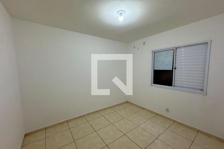 Dormitório 01 de apartamento para alugar com 2 quartos, 43m² em Valentina Figueiredo, Ribeirão Preto