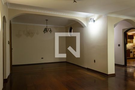 Sala de casa para alugar com 4 quartos, 800m² em Suissa, Ribeirão Pires