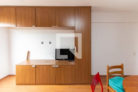 Sala de apartamento para alugar com 1 quarto, 35m² em Indianópolis, São Paulo