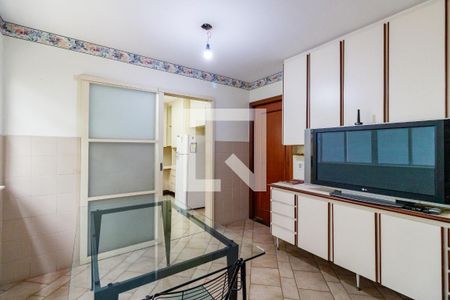 Casa à venda com 500m², 4 quartos e 5 vagas Casa à venda com 500m², 4 quartos e 5 vagasCopa