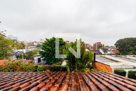 Casa à venda com 500m², 4 quartos e 5 vagas Casa à venda com 500m², 4 quartos e 5 vagasVista