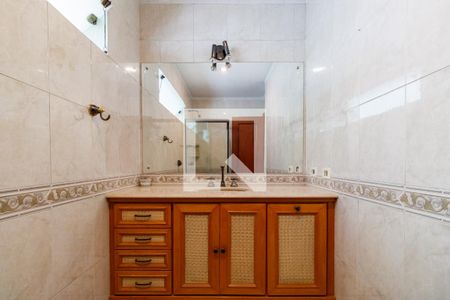 Casa à venda com 500m², 4 quartos e 5 vagas Casa à venda com 500m², 4 quartos e 5 vagasBanheiro do Quarto 1