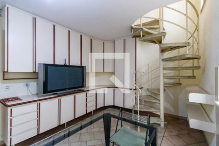 Casa à venda com 500m², 4 quartos e 5 vagas Casa à venda com 500m², 4 quartos e 5 vagasCopa