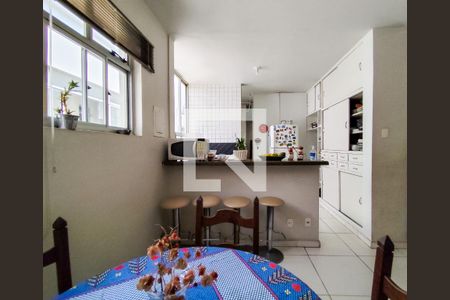 Sala de apartamento à venda com 3 quartos, 128m² em Funcionários, Belo Horizonte