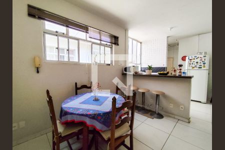 Sala de apartamento à venda com 3 quartos, 128m² em Funcionários, Belo Horizonte