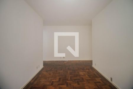 Sala de apartamento para alugar com 1 quarto, 44m² em Passo D’areia, Porto Alegre