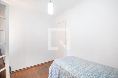 Casa à venda com 280m², 5 quartos e 2 vagas Casa à venda com 280m², 5 quartos e 2 vagasQuarto 4