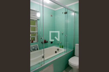 Casa à venda com 280m², 5 quartos e 2 vagas Casa à venda com 280m², 5 quartos e 2 vagasBanheiro da Suíte 3