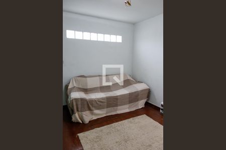 Casa à venda com 280m², 5 quartos e 2 vagas Casa à venda com 280m², 5 quartos e 2 vagasÁrea comum