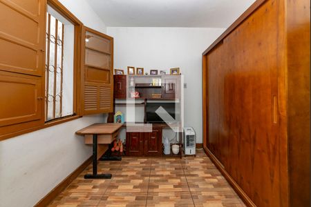 Quarto 1 de casa para alugar com 3 quartos, 360m² em Bonfim, Belo Horizonte