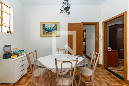 Sala 2 de casa para alugar com 3 quartos, 360m² em Bonfim, Belo Horizonte