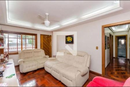 Casa à venda com 4 quartos, 245m² em Jardim Itu, Porto Alegre