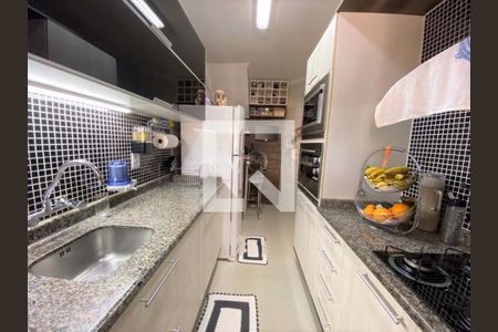 Apartamento à venda com 3 quartos, 158m² em Jardim Itu, Porto Alegre