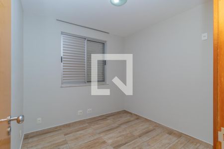 Quarto 1 de apartamento à venda com 3 quartos, 70m² em Santa Efigenia, Belo Horizonte