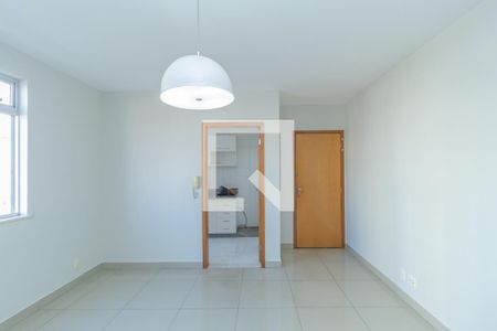 Sala de apartamento à venda com 3 quartos, 70m² em Santa Efigenia, Belo Horizonte