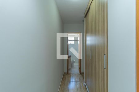 Corredor de apartamento à venda com 3 quartos, 70m² em Santa Efigenia, Belo Horizonte