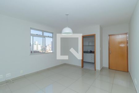 Sala de apartamento à venda com 3 quartos, 70m² em Santa Efigenia, Belo Horizonte