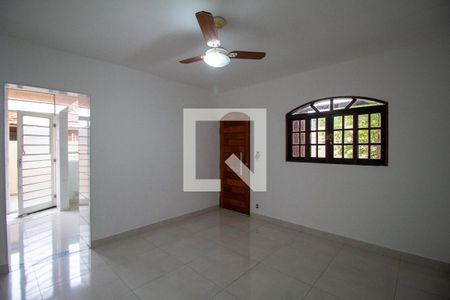 Sala de casa para alugar com 3 quartos, 180m² em Parque Ouro Fino, Sorocaba