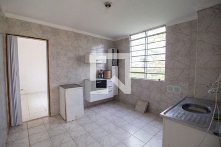 Casa para alugar com 180m², 3 quartos e 4 vagas Casa para alugar com 180m², 3 quartos e 4 vagasCozinha Sobrado