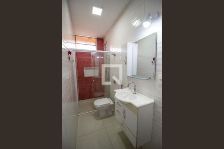 Casa para alugar com 180m², 3 quartos e 4 vagas Casa para alugar com 180m², 3 quartos e 4 vagasBanheiro