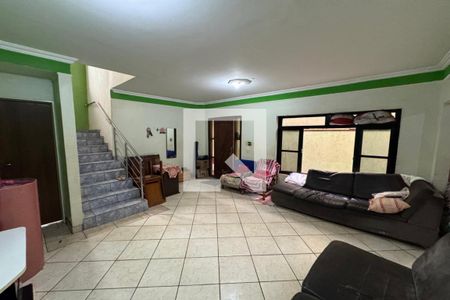 Sala de casa para alugar com 3 quartos, 202m² em Jardim Heitor Rigon, Ribeirão Preto