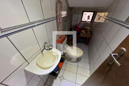 Lavabo de casa para alugar com 3 quartos, 202m² em Jardim Heitor Rigon, Ribeirão Preto