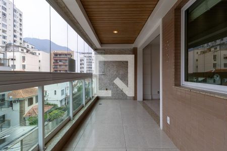 Sala Varanda de apartamento para alugar com 4 quartos, 218m² em Tijuca, Rio de Janeiro