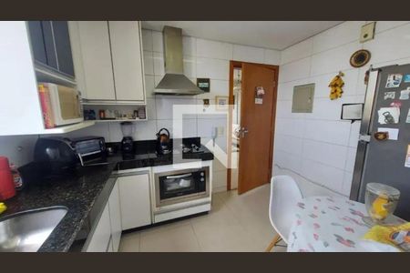 Apartamento à venda com 3 quartos, 174m² em Palmares, Belo Horizonte