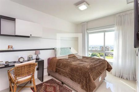 Apartamento à venda com 2 quartos, 73m² em Boa Vista, Porto Alegre