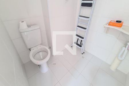 Banheiro de kitnet/studio à venda com 1 quarto, 28m² em Jardim Independência, São Paulo