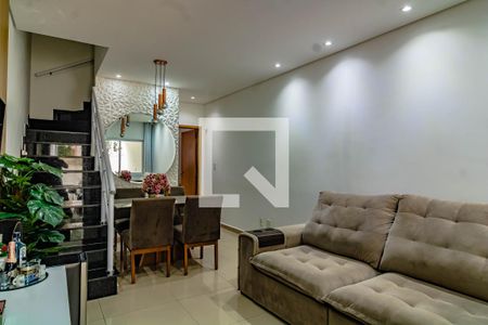 Sala  de casa à venda com 2 quartos, 97m² em Vila Alexandria, São Paulo