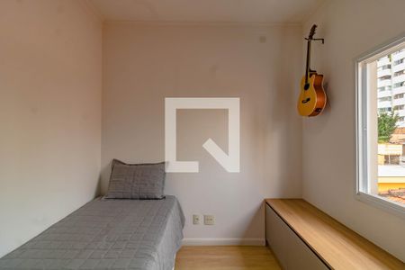 Quarto  de casa à venda com 2 quartos, 97m² em Vila Alexandria, São Paulo