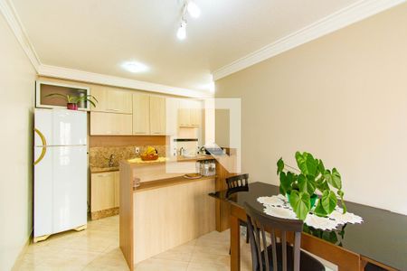 Cozinha  de apartamento à venda com 3 quartos, 56m² em Fátima, Canoas