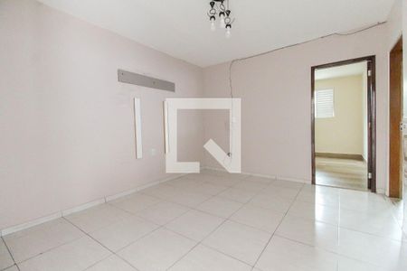 Sala de casa à venda com 2 quartos, 60m² em Vila Jacuí, São Paulo