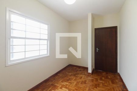 Quarto 1 de casa para alugar com 3 quartos, 125m² em Vila Esperança, São Paulo