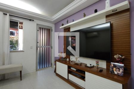 Sala de casa de condomínio para alugar com 2 quartos, 90m² em Freguesia (jacarepaguá), Rio de Janeiro